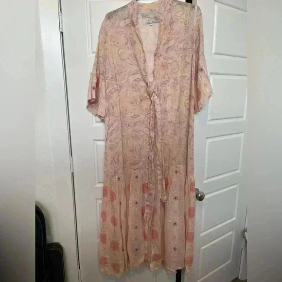 Temptation Positano // EUC Galeotta Dress in Pink Paisley - Picture 6 of 8